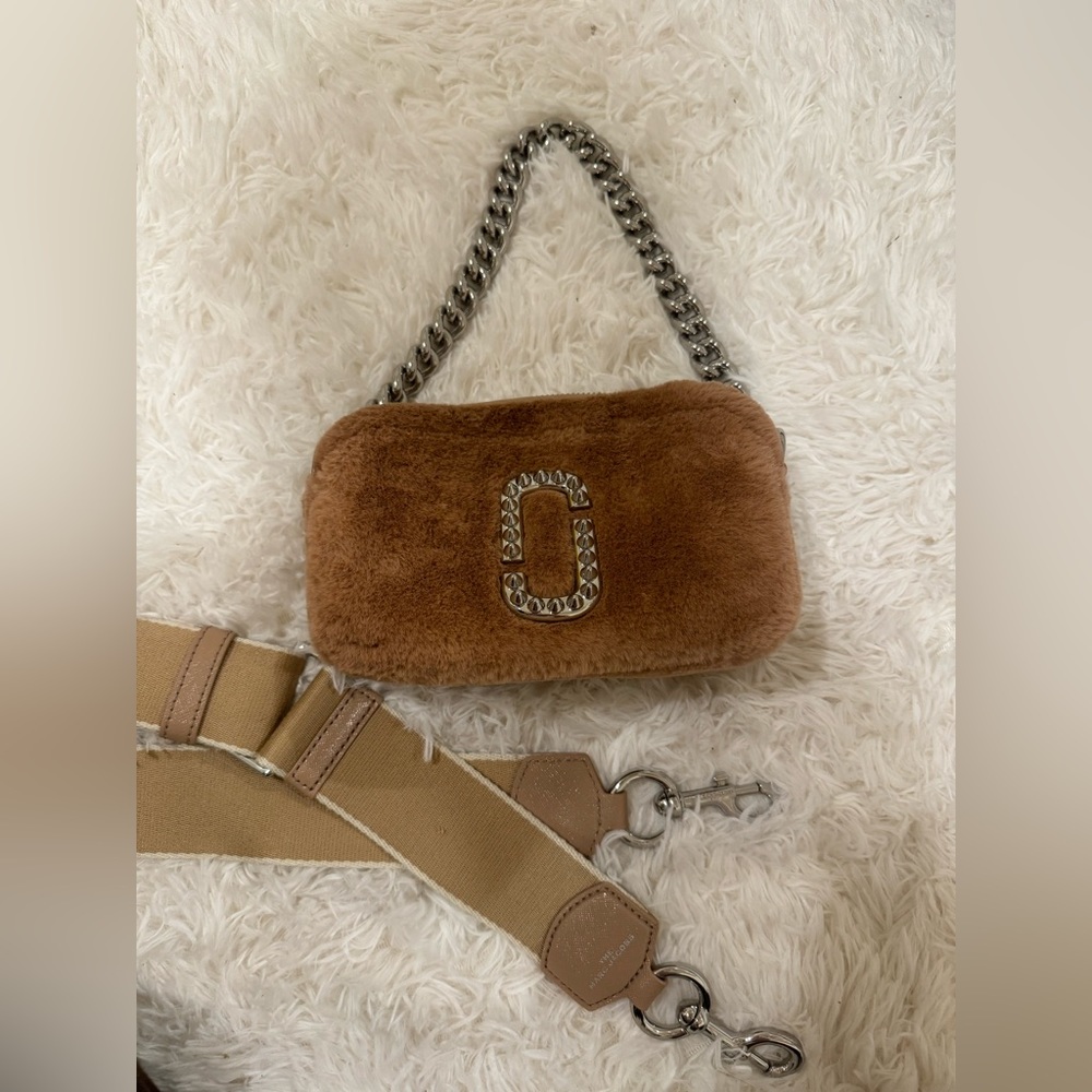 - Marc Jacob’s purse 👜100% authentic.